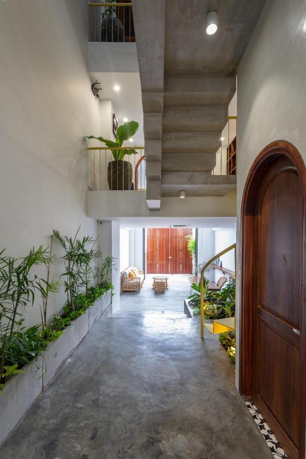 Отель Joohouse Lux Хошимин Экстерьер фото