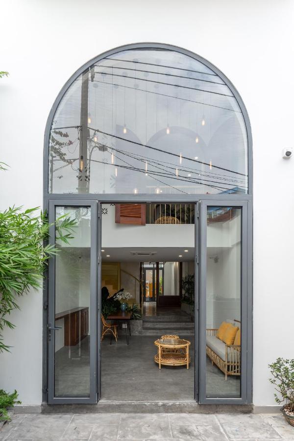 Отель Joohouse Lux Хошимин Экстерьер фото