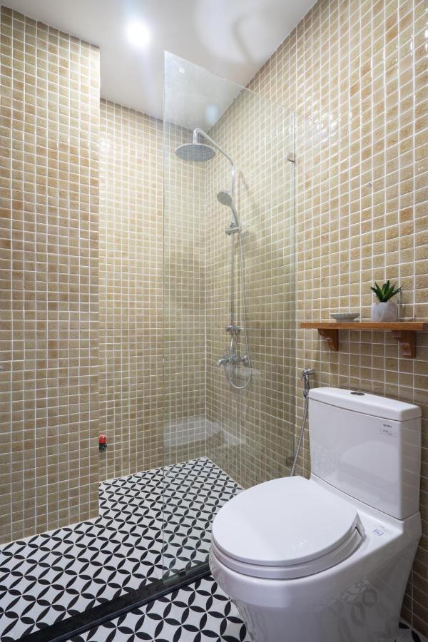 Отель Joohouse Lux Хошимин Экстерьер фото